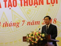 Deputy Prime Minister Vuong Dinh Hue: to cut 50% of the list of items subject to specialized inspection