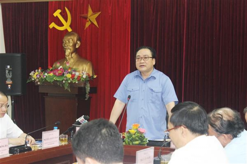 secretary of hanoi party committee tax authority must set the service goal as a prerequisite