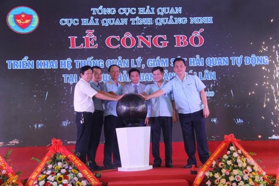 quang ninh customs actively deploy automated system for customs management