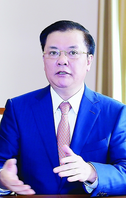 mr dinhtien dung member of the party central committee minister of finance75 years finance sector has always been creative and reformed to compl
