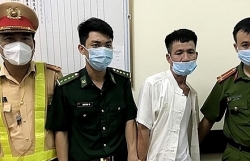 Ha Tinh arrests drug trafficker with weapons