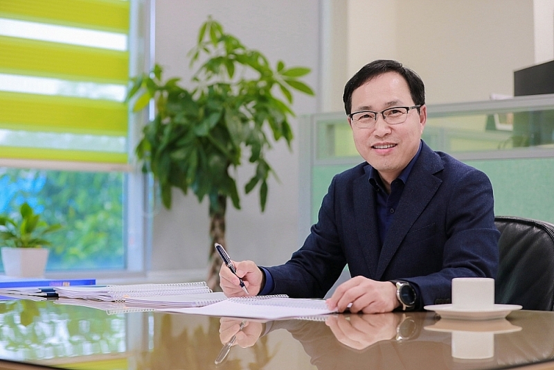 General Director of Samsung Vietnam Choi Joo Ho: Samsung always receives valuable support from Vietnam Customs