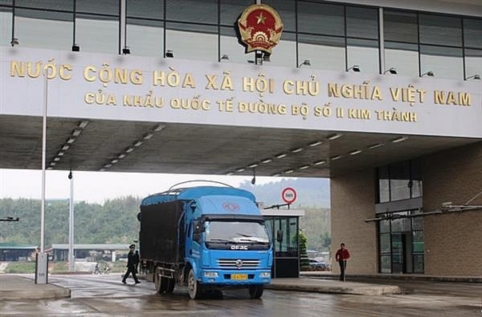 china on national day imports and exports at many border gates become quiet