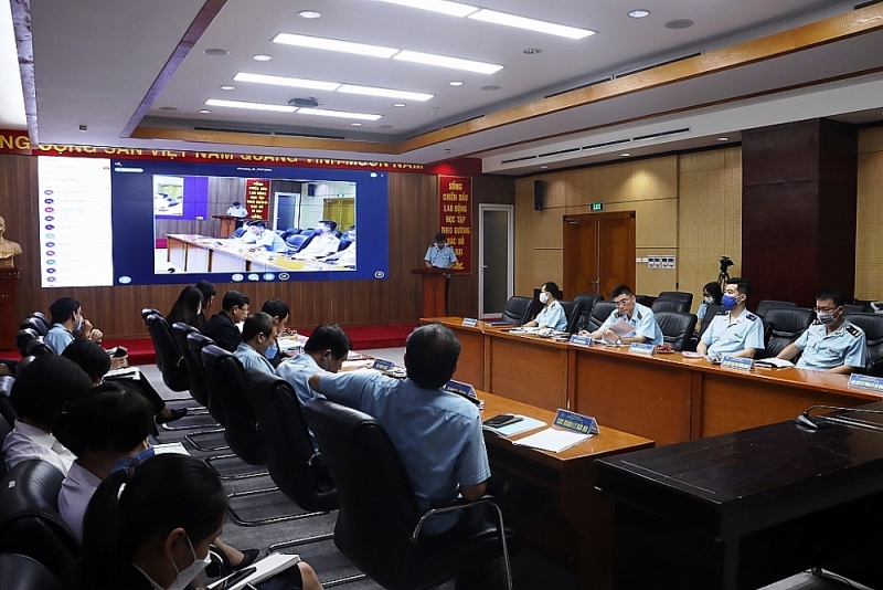 The video conference at the General Department of Customs. Photo: Q.H