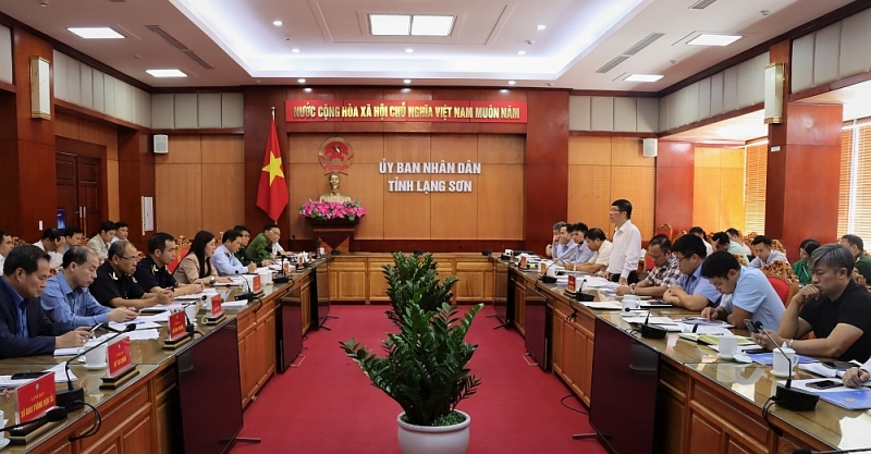Leaders of the Lang Son Provincial People's Committee worked with the working group of the 389 National Steering Committee to understand problems. Photo: Quang Hung