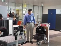Strictly control security at Noi Bai airport during the APEC Week