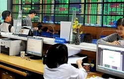 10 securities companies honored by Hanoi Stock Exchange