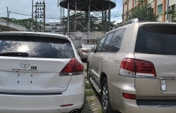 HCM City Customs refuses to grant import permits for "gifted and donated" cars