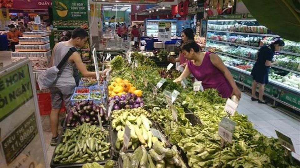 enhancing the management operation and stability of prices in lunar new year 2017