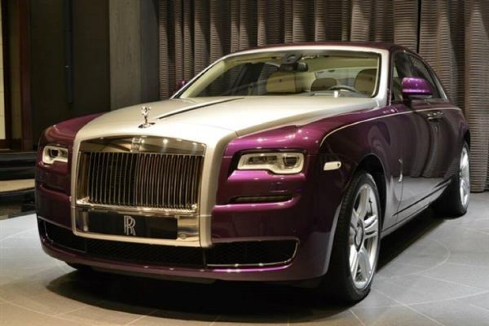 statements of customs about collection of tax arrears of 50 billion vnd from rolls royce cars
