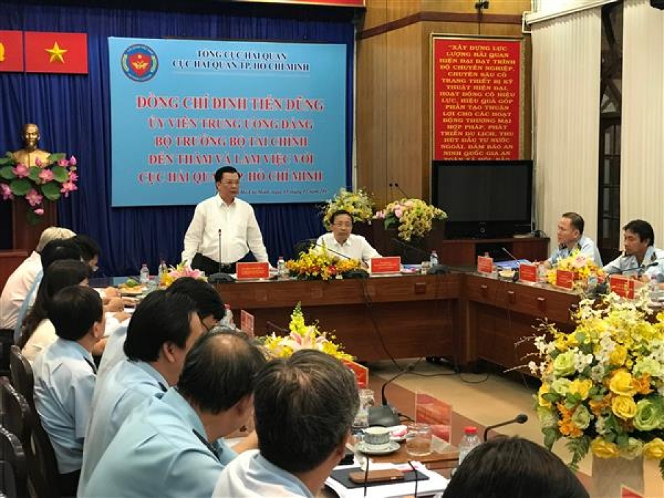 hcmc customs attempts to reach the target of vnd 109 trillion