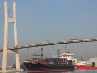 Vietnam Logistics: Efforts not to "Miss Ship"