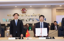 UOB secures more than S$3 billion of FDI into Vietnam