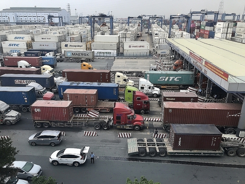 Logistics costs are still high. Photo: T.H