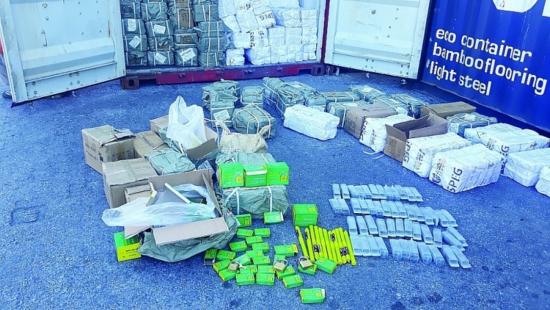 Fake goods seized by Hai Phong Customs. Photo: T.Binh