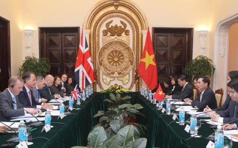 vietnam uk hold deputy foreign ministerial political consultation