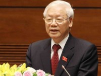 Party, State leader: Vietnam moves forward with firm foundations