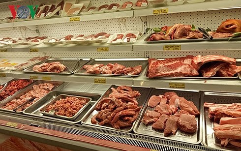 over 50 foreign enterprises keen to export pork to vietnam