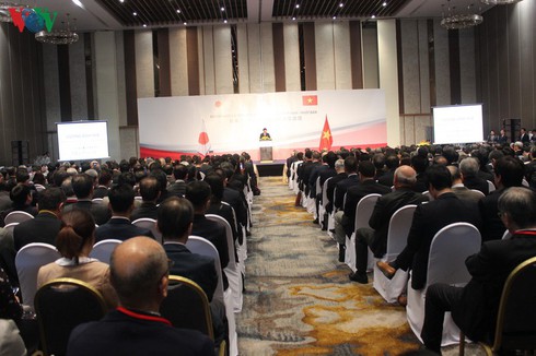 vietnam japan look to stronger investment links