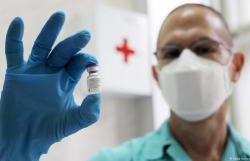 Vietnam asks ASEAN to purchase COVID-19 vaccines