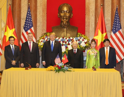 vietnam us sign cooperation agreements worth 21 billion usd