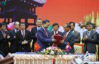 Vietnam, Laos bolster security cooperation