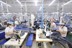 Apparel makers seek ways to overcome difficulties ahead