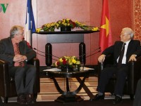 Latest photos featuring Party leader Trong"s activities in France