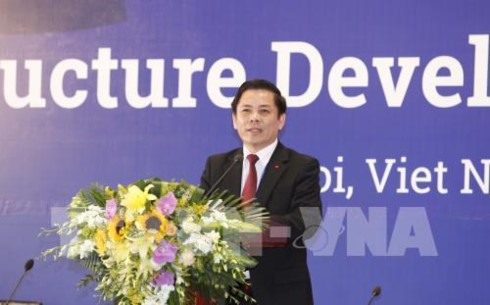 vietnam vows facilitating foreign investment in transport infrastructure development