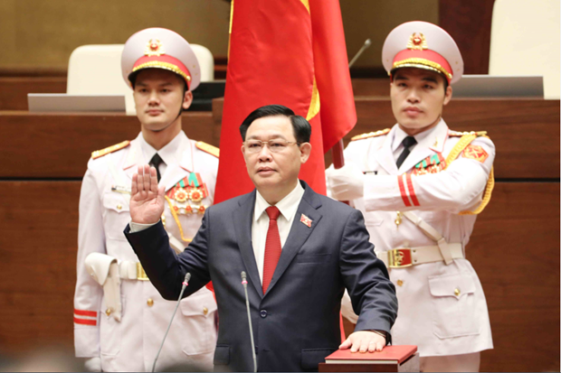 Vuong Dinh Hue elected as Chairman of NA, National Election Council hinh anh 2