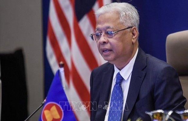 Malaysian PM begins official visit to Vietnam