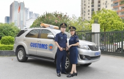 Vietnam Customs uses new uniforms from April 1, 2022