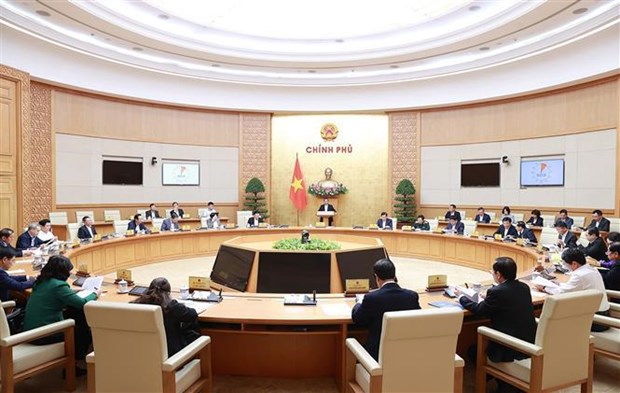 PM chairs Government meeting on law building hinh anh 2