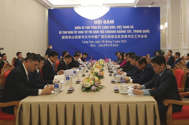 Vietnamese, Chinese localities eye stronger border trade hinh anh 1