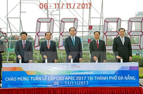 president inspects apec summit preparations in da nang