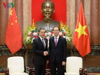 Vietnam, China asked to deal well with issues at sea