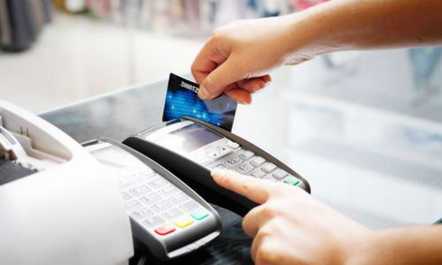 vietnam leads cashless drive in southeast asia