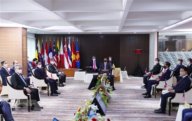 ASEAN leaders discuss Myanmar situation hinh anh 1