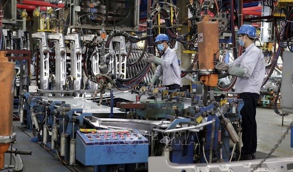 Vietnam draws over 10.8 billion USD of FDI in four months hinh anh 1