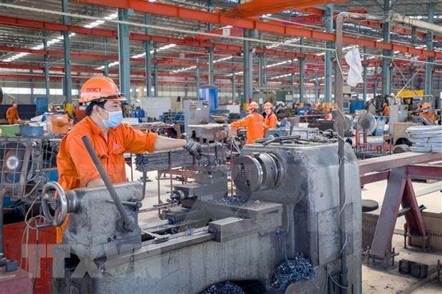 HCM City’s industrial production index down 0.9% in Q1 hinh anh 1