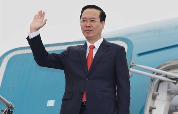 President Vo Van Thuong leaves for official visit to Laos