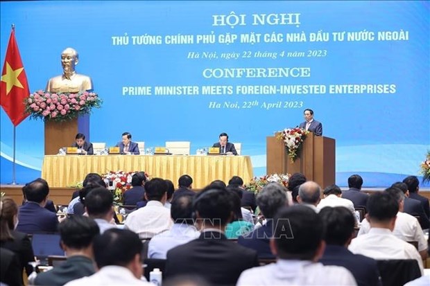 PM stresses significance of trust, companionship in partnership with FDI firms hinh anh 1