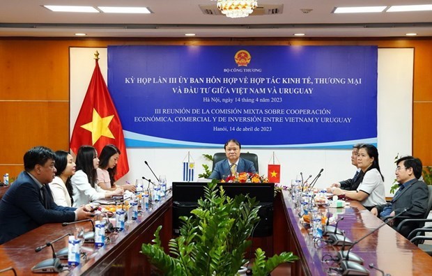 Big room for Vietnam, Uruguay to expand trade ties hinh anh 2