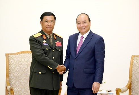 vietnam laos bolster defence cooperation