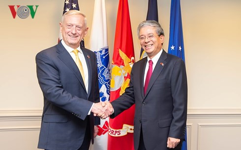 us secretary of defence vows to foster cooperative ties with vietnam