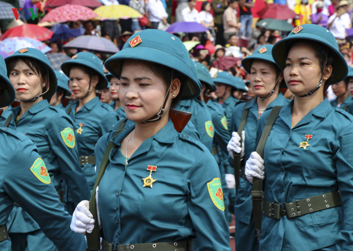 grand parade marks 65th anniversary of dien bien phu victory