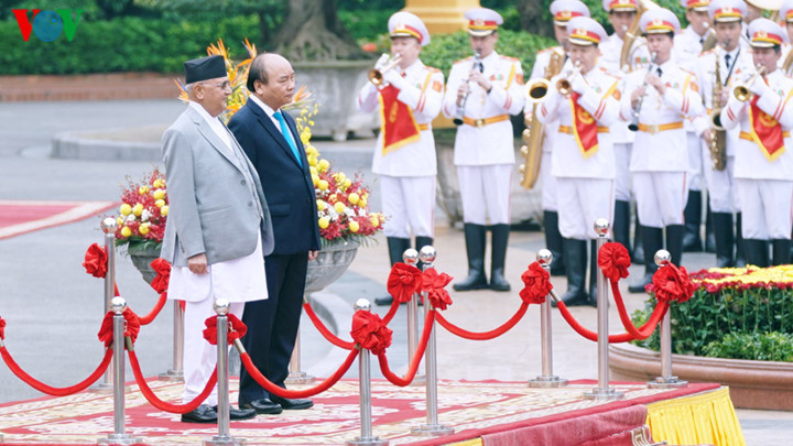 welcoming ceremony for nepali prime minister in hanoi