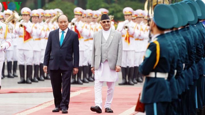 welcoming ceremony for nepali prime minister in hanoi