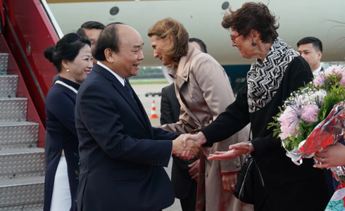 pm phuc arrives in oslo for official visit to norway