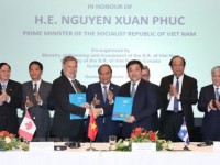 Vietnam, Canada sign cooperation memoranda